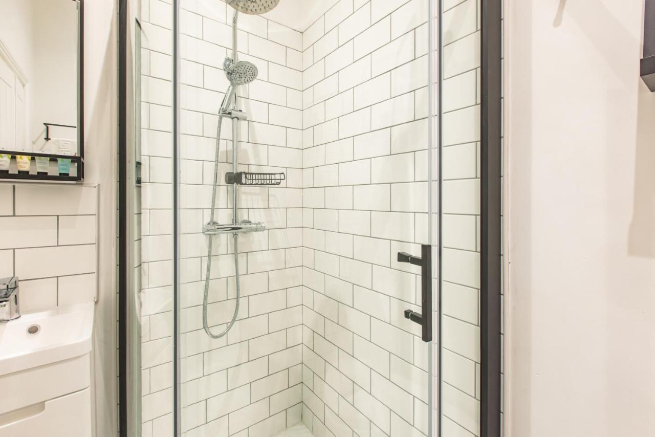 5 Roker Terrace - Seaview Apartments サンダーランド エクステリア 写真