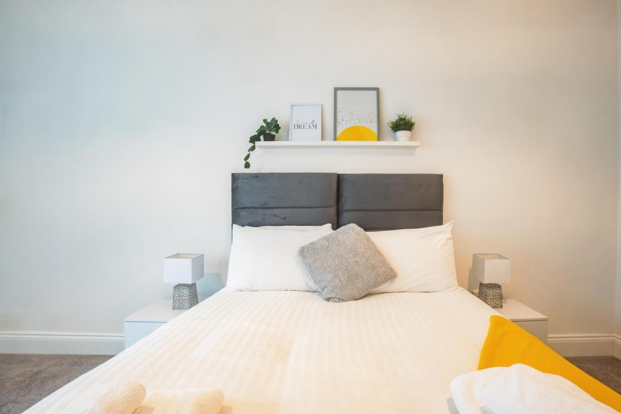 5 Roker Terrace - Seaview Apartments サンダーランド エクステリア 写真