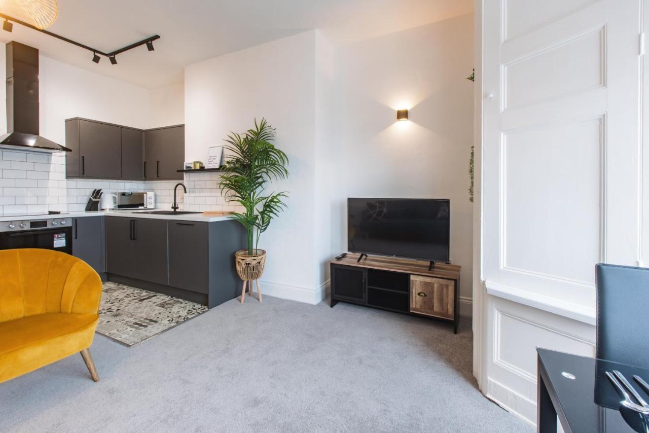 5 Roker Terrace - Seaview Apartments サンダーランド エクステリア 写真