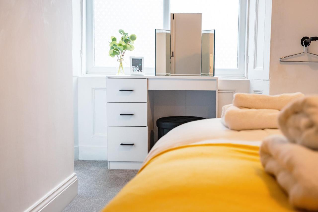 5 Roker Terrace - Seaview Apartments サンダーランド エクステリア 写真