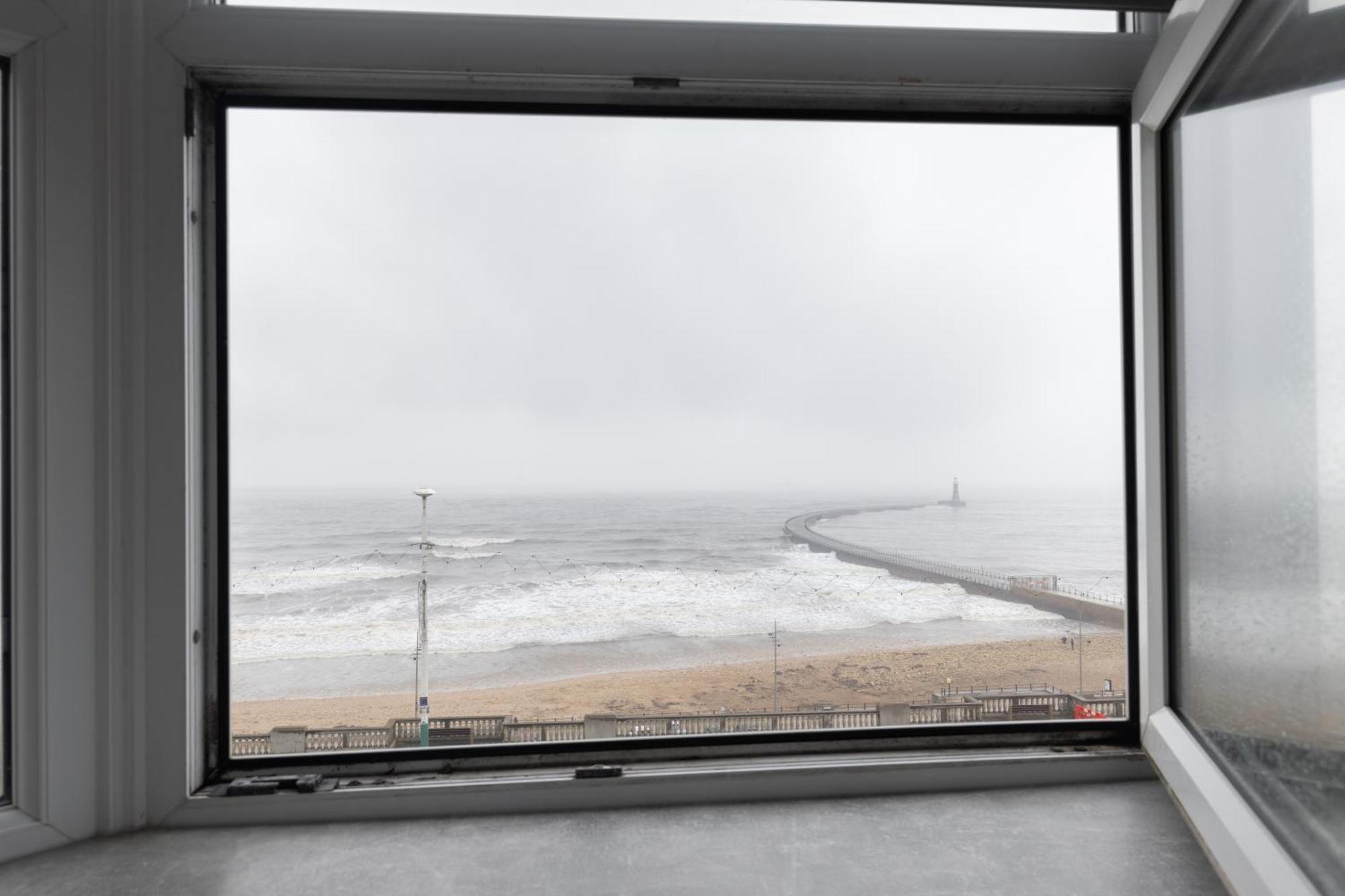 5 Roker Terrace - Seaview Apartments サンダーランド エクステリア 写真